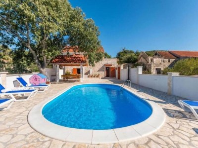 Holiday house The Grandfather Villa – Heated Pool Retreat - Outdoor photo 28