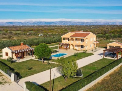 Holiday house Villa Maja - Three bedroom villa with pool - Outdoor photo 7