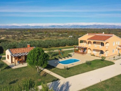 Holiday house Villa Maja - Three bedroom villa with pool - Outdoor photo 9