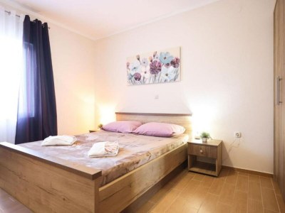 Holiday house Villa Maja - Three bedroom villa with pool - Features photo 14