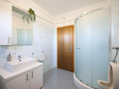 Holiday house Villa Maja - Three bedroom villa with pool - Features photo 18