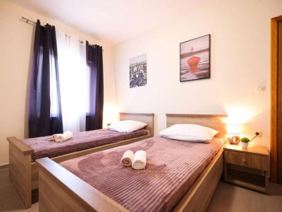 Holiday house Villa Maja - Three bedroom villa with pool - Features photo 26