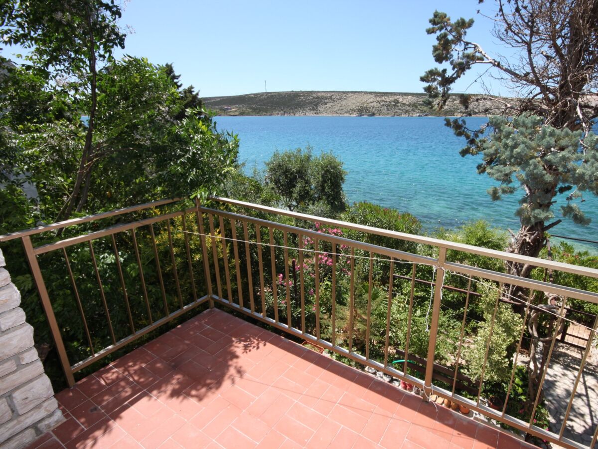 Apartment Three bedroom apartment near beach Stara Novalja, Pag A-6390-a