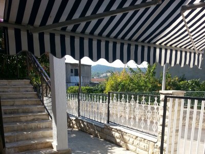 Apartment Studio flat with terrace Vinišće, Trogir AS-12637-a - Outdoor photo 4