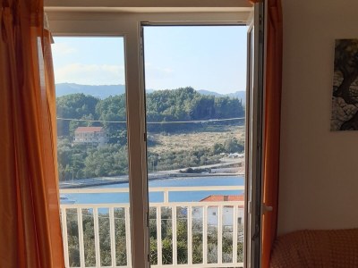 Apartment One bedroom apartment with terrace and sea view Lumbarda, Korčula A-18037-b - Outdoor photo 7