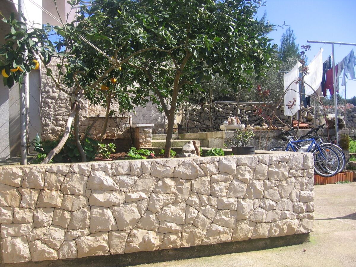 Apartment One bedroom apartment with terrace and sea view Lumbarda, Korčula A-18037-c - Outdoor photo 3