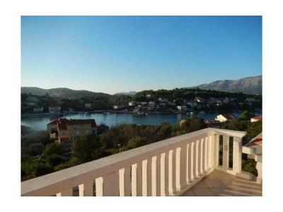 Apartment One bedroom apartment with terrace and sea view Lumbarda, Korčula A-18037-c - Outdoor photo 24