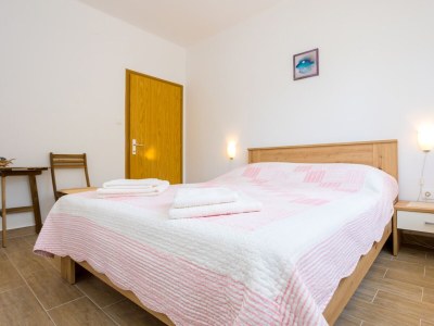 Apartment Three bedroom apartment with terrace and sea view Šilo, Krk A-18703-a - Outdoor photo 25