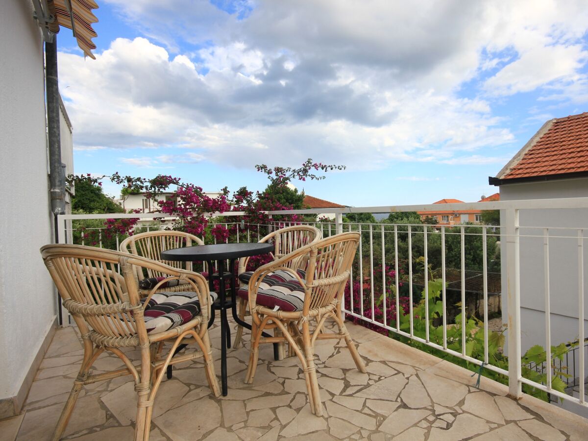 Apartment One bedroom apartment with terrace and sea view Kučište - Perna, Pelješac A-4538-e