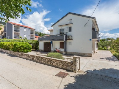 Apartment One bedroom apartment with balcony Baška, Krk A-18818-a - Outdoor photo 16