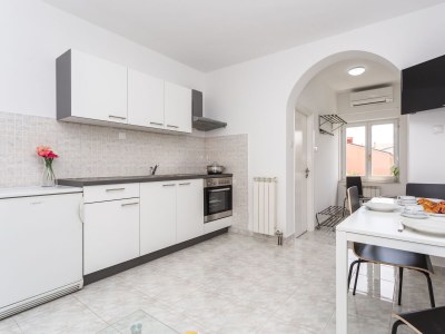 Apartment One bedroom apartment with balcony Baška, Krk A-18818-b - Outdoor photo 6