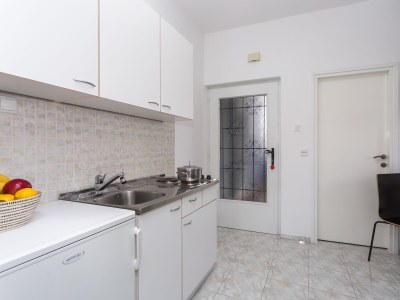 Apartment One bedroom apartment with balcony Baška, Krk A-18818-c - Outdoor photo 9