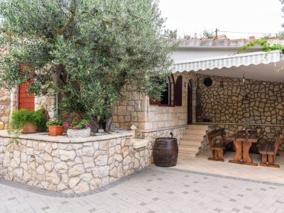 Apartment Two bedroom apartment with terrace and sea view Okrug Gornji, Čiovo A-18827-d - Outdoor photo 21