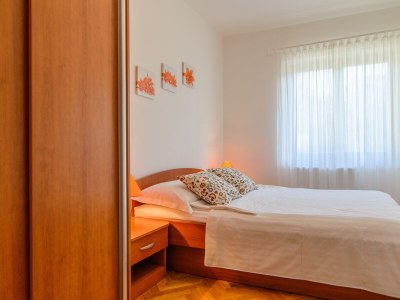 Apartment Two bedroom apartment with terrace and sea view Okrug Gornji, Čiovo A-18827-d - Outdoor photo 26