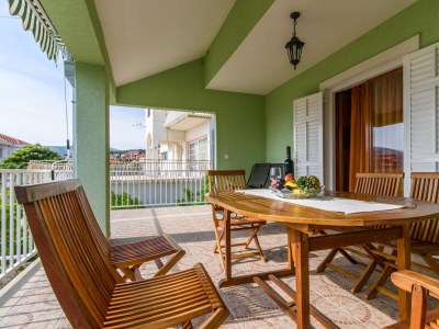 Apartment Two bedroom apartment with terrace and sea view Okrug Gornji, Čiovo A-18827-d - Outdoor photo 36