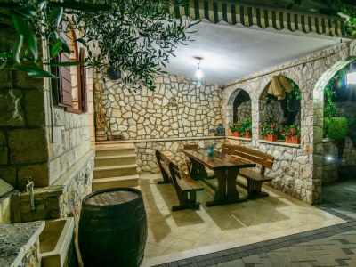 Apartment One bedroom apartment with terrace Okrug Gornji, Čiovo A-18827-e - Outdoor photo 12