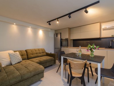 Apartment One bedroom apartment with terrace Okrug Gornji, Čiovo A-18827-e - Outdoor photo 24