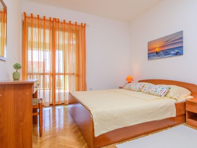 Apartment Two bedroom apartment with terrace and sea view Okrug Gornji, Čiovo A-18827-b - Outdoor photo 30