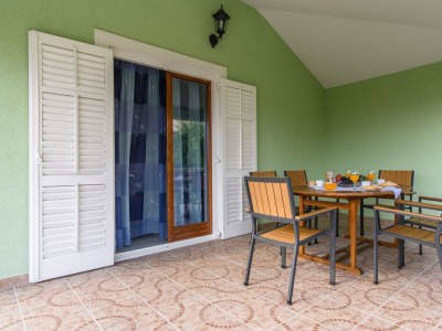 Apartment Two bedroom apartment with terrace and sea view Okrug Gornji, Čiovo A-18827-b - Outdoor photo 37