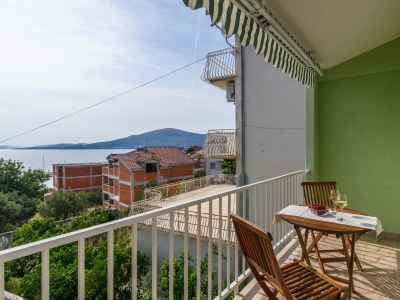 Apartment One bedroom apartment with balcony and sea view Okrug Gornji, Čiovo A-18827-c - Outdoor photo 31