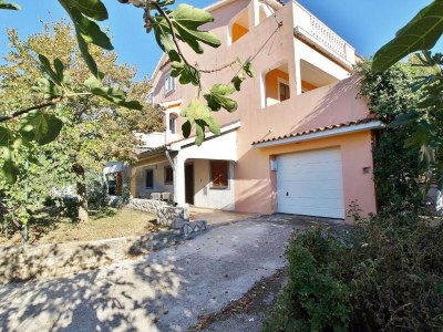 Apartment Two bedroom apartment with terrace and sea view Lopar, Rab A-22583-a in Lopar - Apartment