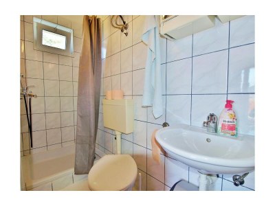Apartment One bedroom apartment with balcony and sea view Lopar, Rab A-22583-b - Outdoor photo 9