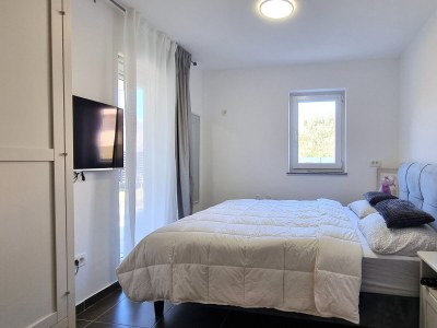 Apartment Three bedroom apartment with terrace Baška, Krk A-24147-a - Outdoor photo 8