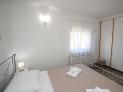 Apartment Two bedroom apartment with terrace and sea view Punat, Krk A-24183-a - Outdoor photo 15