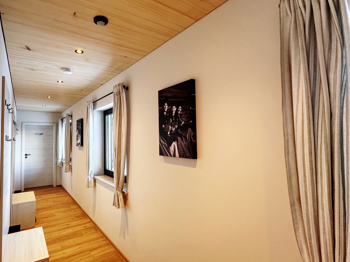 Apartment No title - Outdoor photo 5