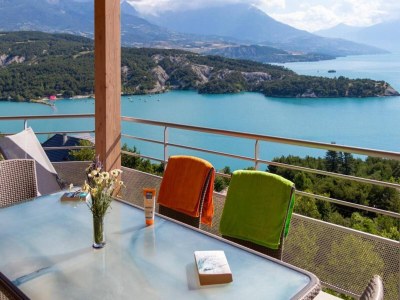 Apartment Cozy Group Stay with a Fireplace - Outdoor photo 5