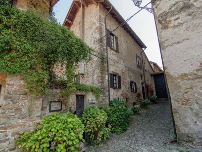 Castle Gästehaus in Monferrato mit Weinverkostung - Outdoor photo 2