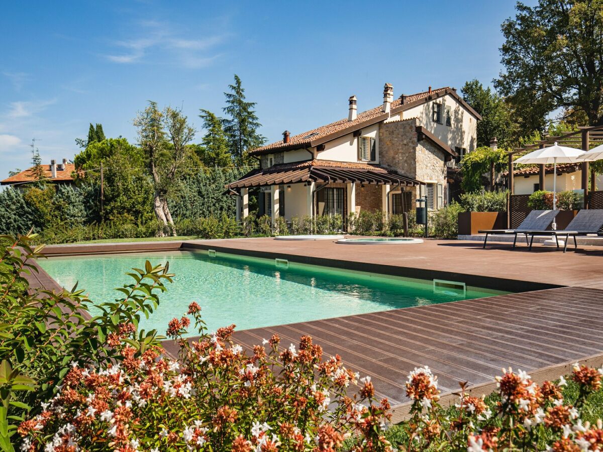 Holiday house Villa in Bologna with Private Pool & Views