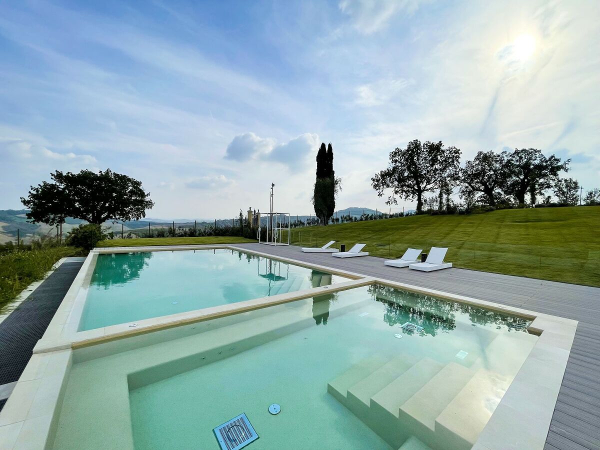 Holiday house Villa in Italy with Infinity Pool & Spa - Outdoor photo 2