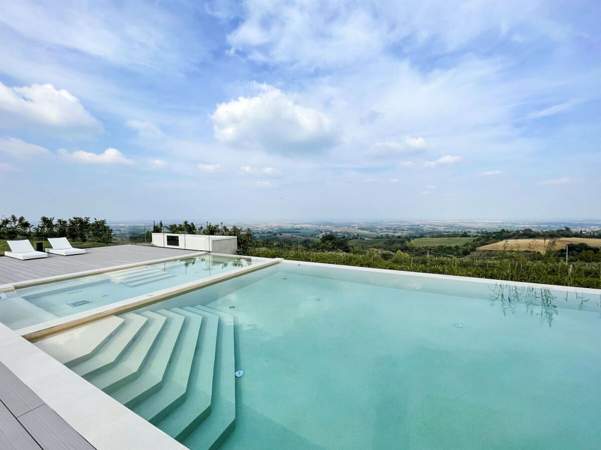 Holiday house Villa in Italy with Infinity Pool & Spa - Outdoor photo 5