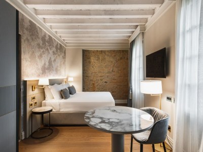 Holiday house Villa in Italy with Infinity Pool & Spa - Features photo 13