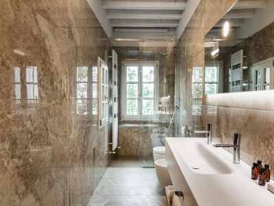 Holiday house Villa in Italy with Infinity Pool & Spa - Features photo 21