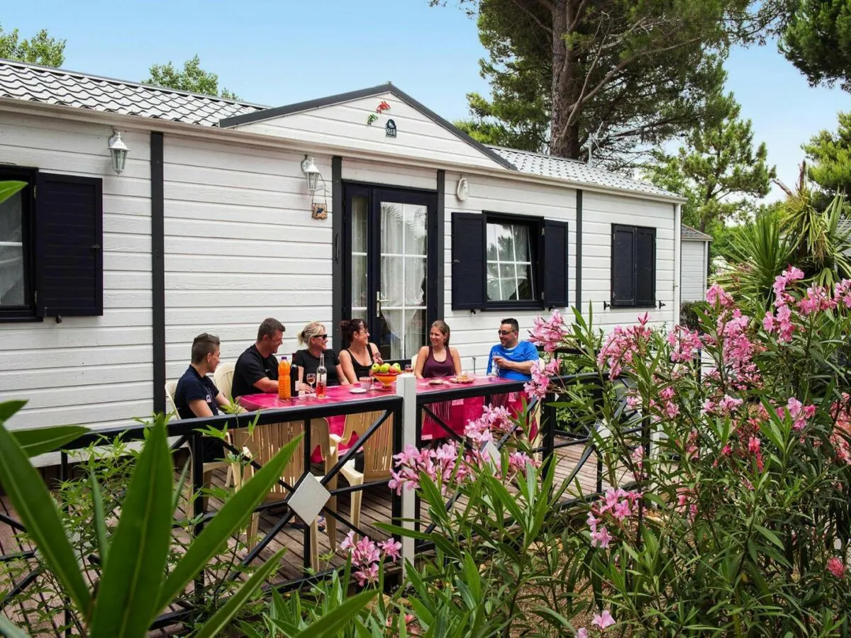 Holiday park Strandmobilhaus mit Terrasse - Outdoor photo 4