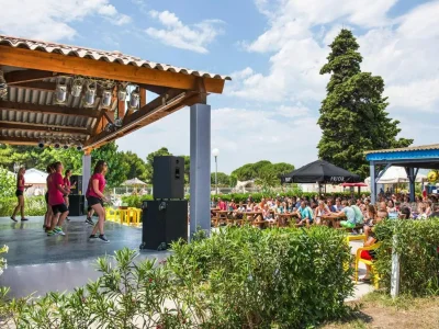 Holiday park Strandmobilhaus mit Terrasse - Environment photo 19