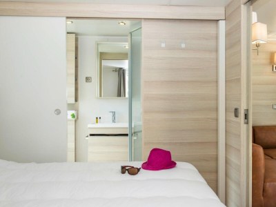 Holiday park VIP mobile home with terrace - Features photo 10