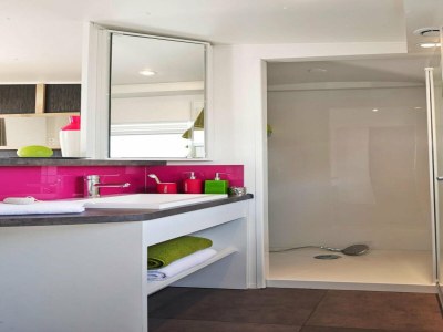 Holiday park VIP mobile home with terrace - Features photo 16