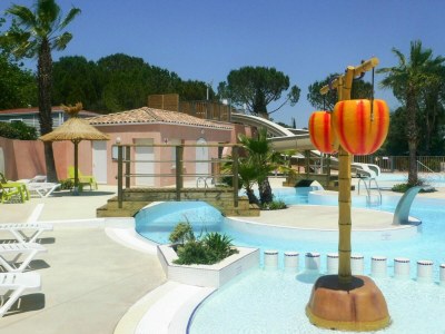 Holiday park Mobilheim in Bessan in Caravanpark - Outdoor photo 9