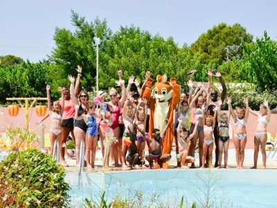 Holiday park Mobilheim Bessan mit Poolspaß - Outdoor photo 12