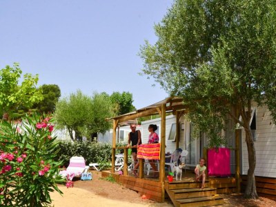 Holiday park Mobile home in Bessan with communal pool - Outdoor photo 11