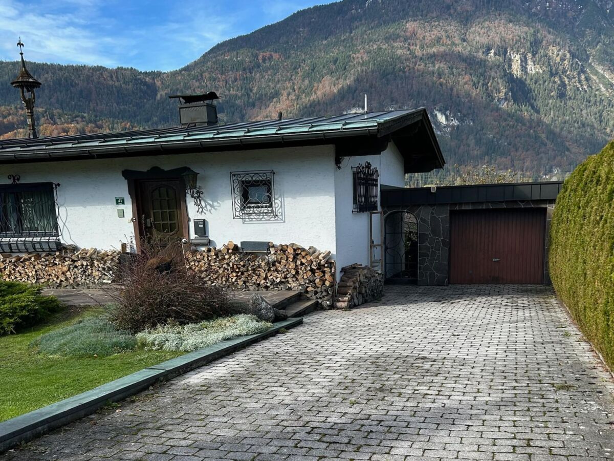 Holiday house Gemütliches Ferienhaus mit Bergblick - Outdoor photo 2