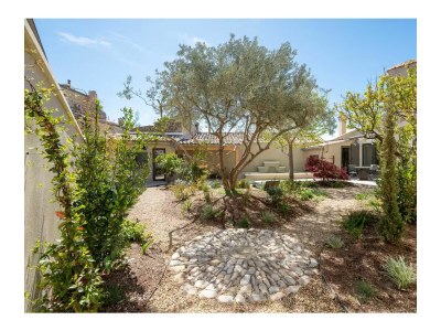 Holiday house LA FONTAINE AUX FÉES - Outdoor photo 4