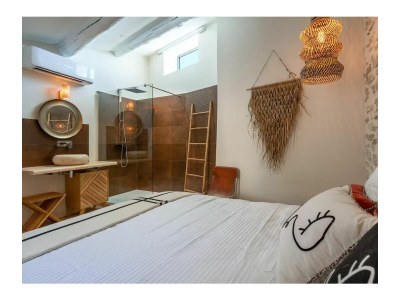 Holiday house LA FONTAINE AUX FÉES - Features photo 32