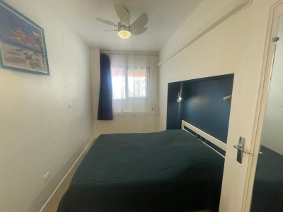 Apartment Peaceful La Pinède apartment for couple - Features photo 10