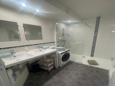 Apartment Peaceful La Pinède apartment for couple - Features photo 12