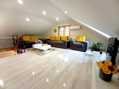 Holiday house Matan House - Two Bedroom Holiday Home with Hot Tub - Features photo 14