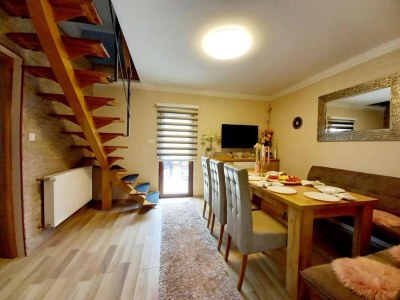 Holiday house Matan House - Two Bedroom Holiday Home with Hot Tub - Features photo 22